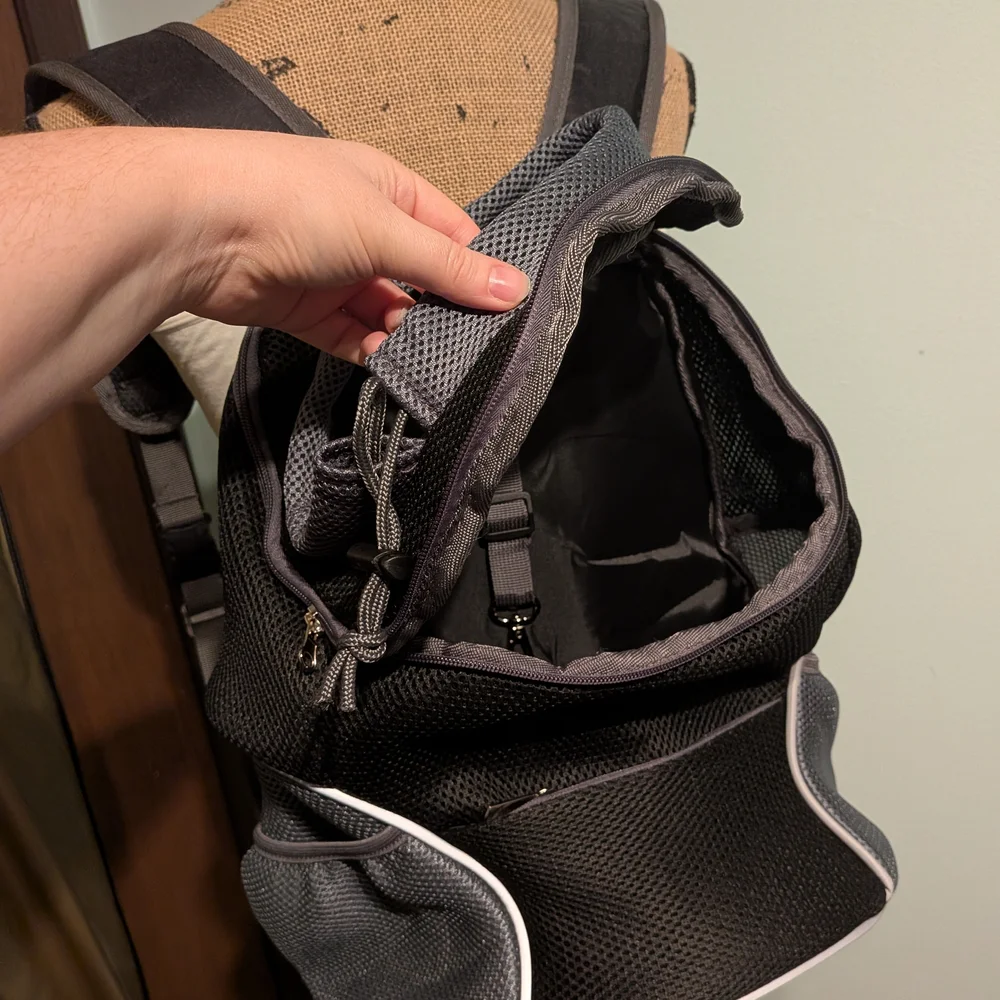 Pet Carrier Backpack - Picture 6 of 9